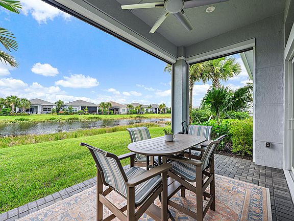 2nd image of 10075 Driftwood Way