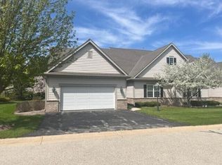 1793 Cedar Ridge Dr #215-1, Slinger, WI 53086