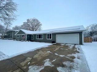 1315 Stafford St, Dekalb, IL 60115