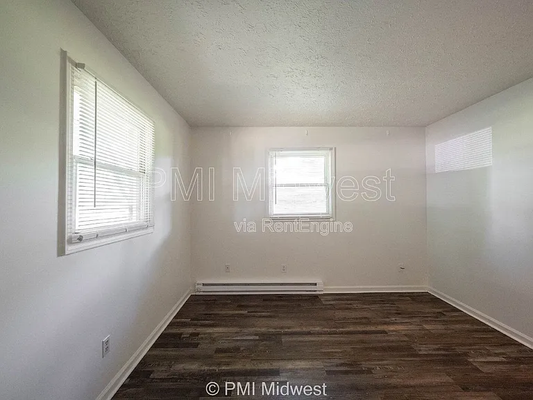 570 W US Highway 52 #4B — Photo 14