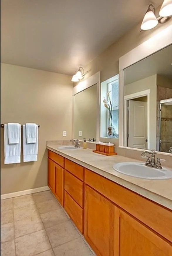 3 bed, 1630 sqft, $3,500 — Photo 4