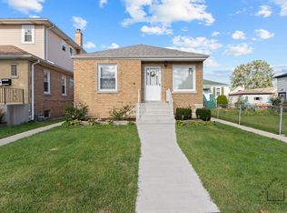 2908 N 75th Ct, Elmwood Park, IL 60707