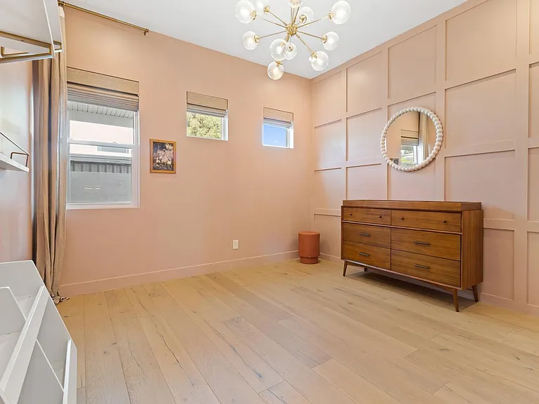 4533 E Devonshire Ave — Photo 30