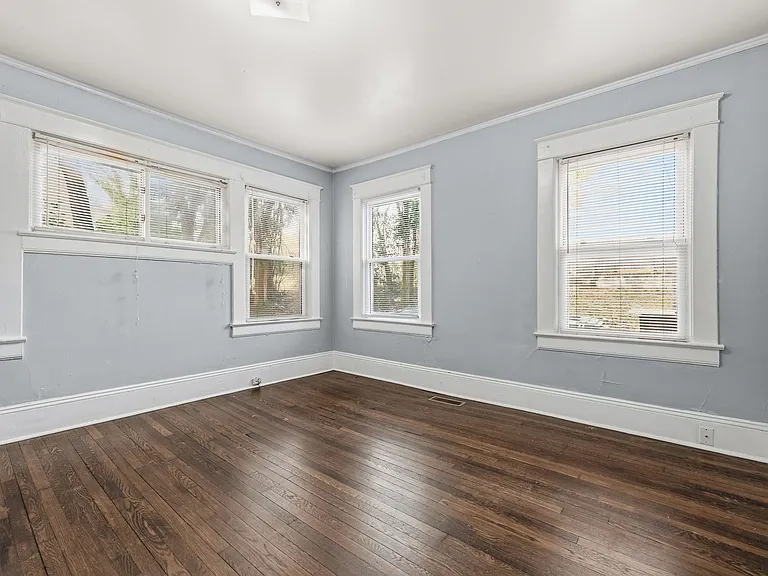 1402 W Market St #1402 — Photo 14