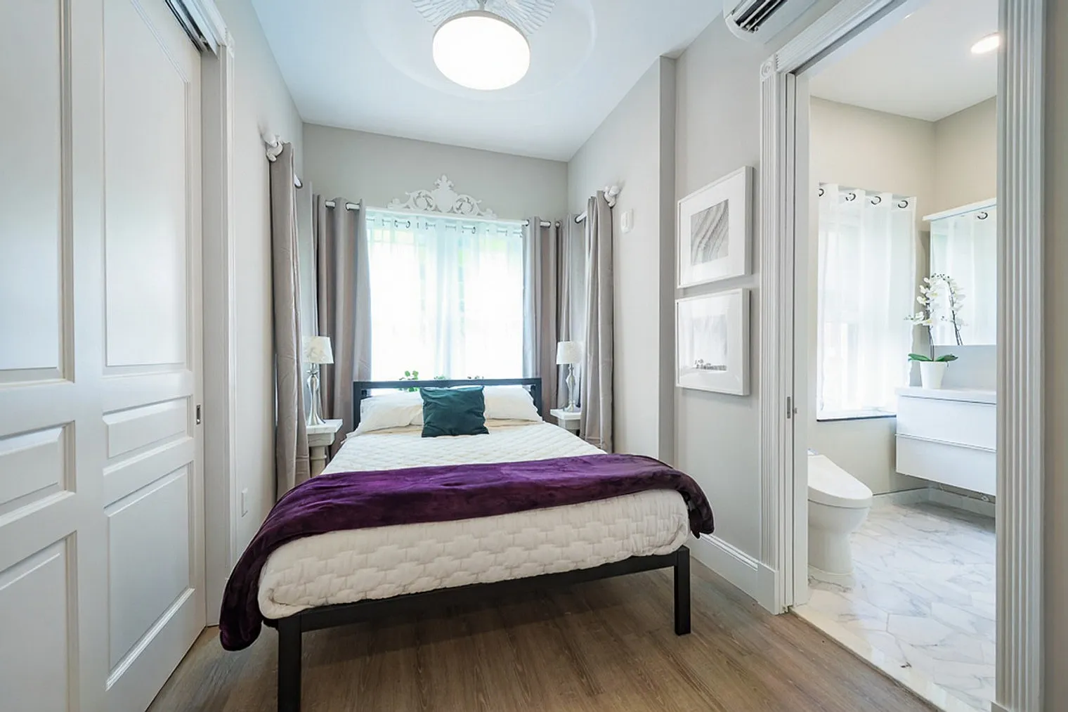 1 bed, 1.0 bath, 5381 sqft, $4,007 — Photo 4