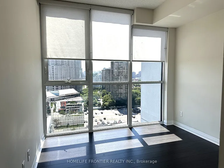 55 Eglinton Ave W #1607 — Photo 16
