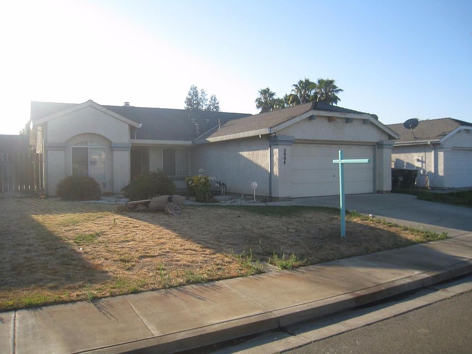 1st image of 2904 Capitola Ave