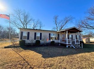 285 N Walnut St, Deerfield, MO 64741