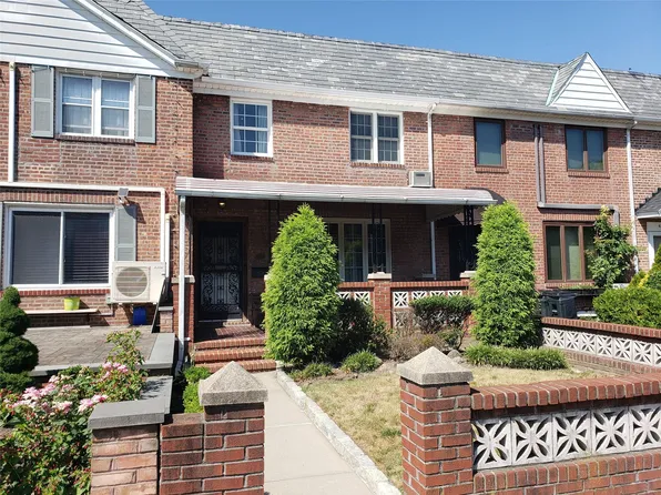 61-16 81st Street, Middle Village, NY 11379