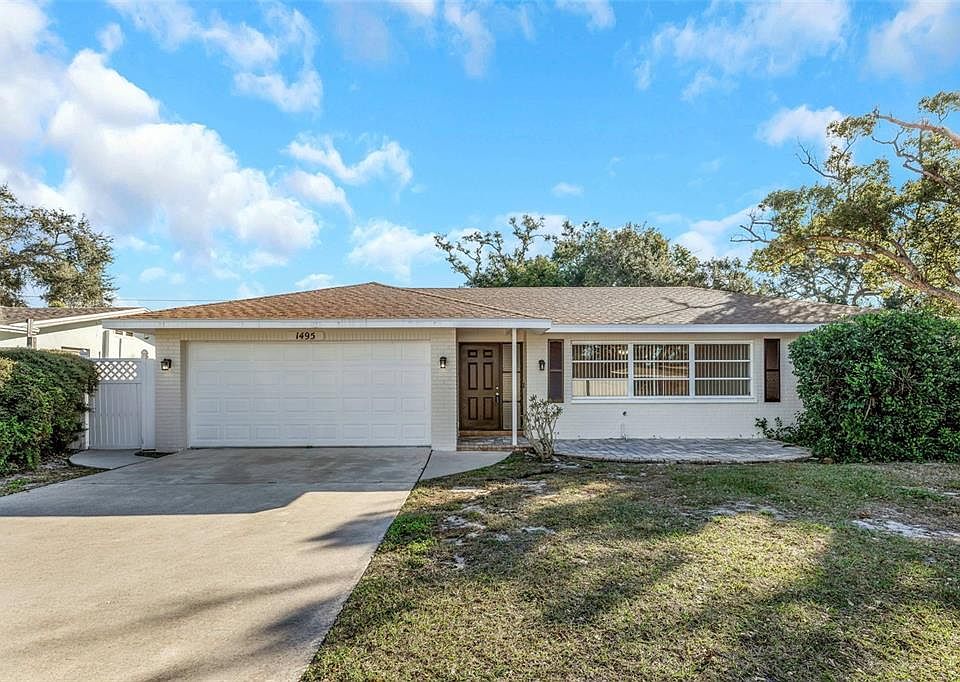 1st image of 1495 LAKESIDE DRIVE
