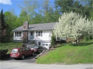 10 Delmont Ave, Barre, VT 05641