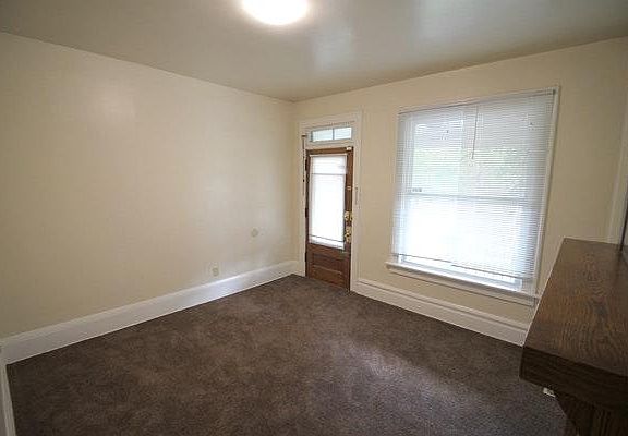 2nd image of 1847 N 4th St