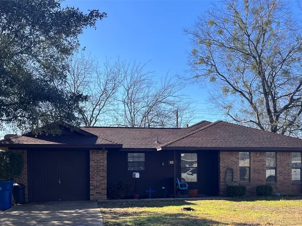 604 Cates Dr, Kaufman, TX 75142