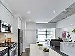 399 Adelaide St W #104 — Photo 3
