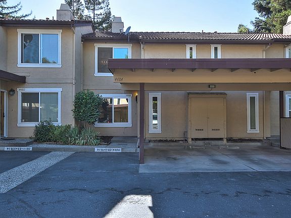 3rd image of 4484 Del Valle Pkwy