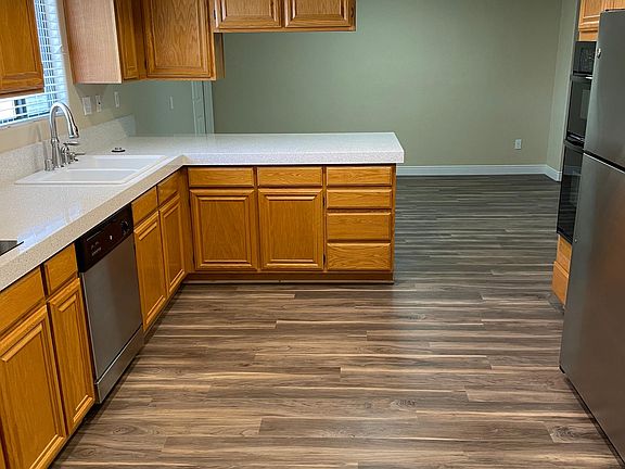 4th image of 21453 Westover Cir