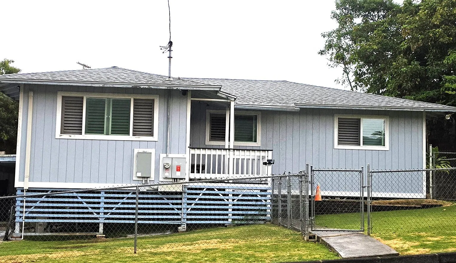 Breezy and Relaxing Kaneohe Living — Photo 1