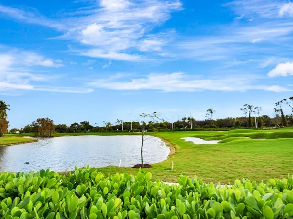 4751 Exeter Estate Lane, Lake Worth, FL 33449