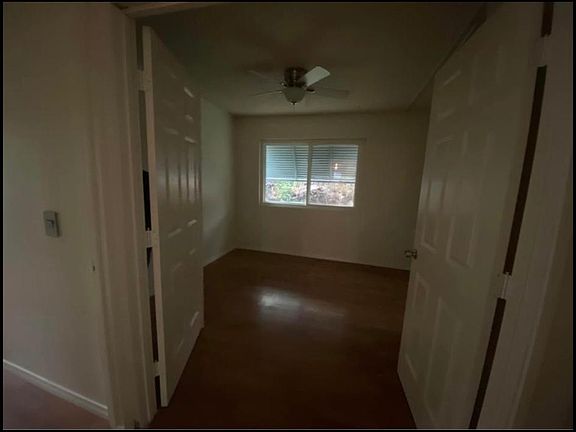 4th image of 7934 Hillandale Dr