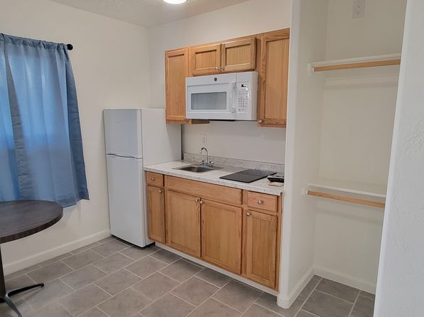 1302 N Date St #13