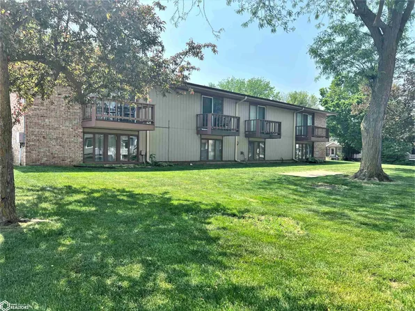 1124 N Carroll St APT 11, Carroll, IA 51401