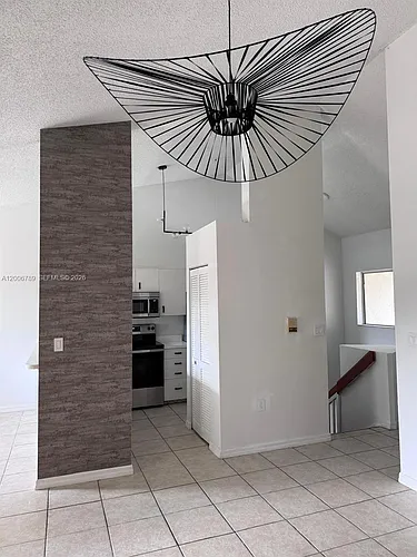1304 Glenmoor Dr #1304 Photo 1