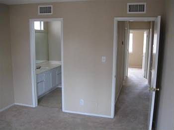 5th image of 1482 Dawley St