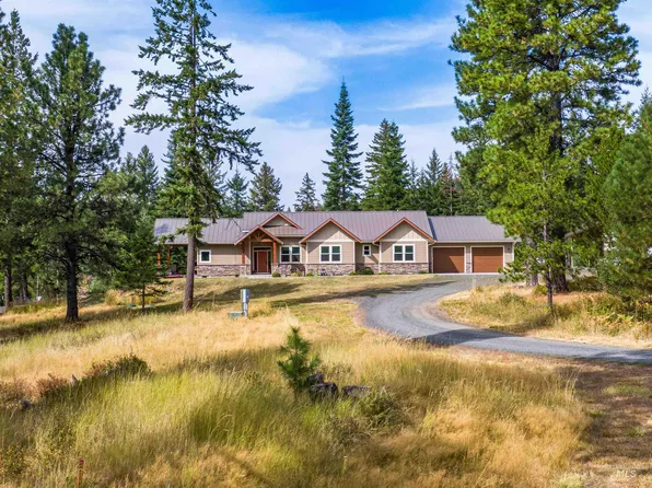 1016 Strong Ln, Potlatch, ID 83855