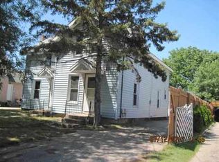 628 8th St, Beloit, WI 53511