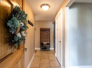 1484 NE Oleander Ln, Hillsboro, OR 97124