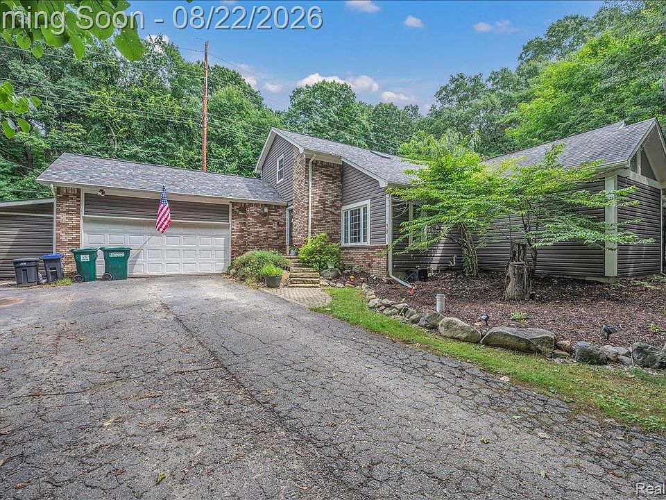 1st image of 1075 Granger Rd