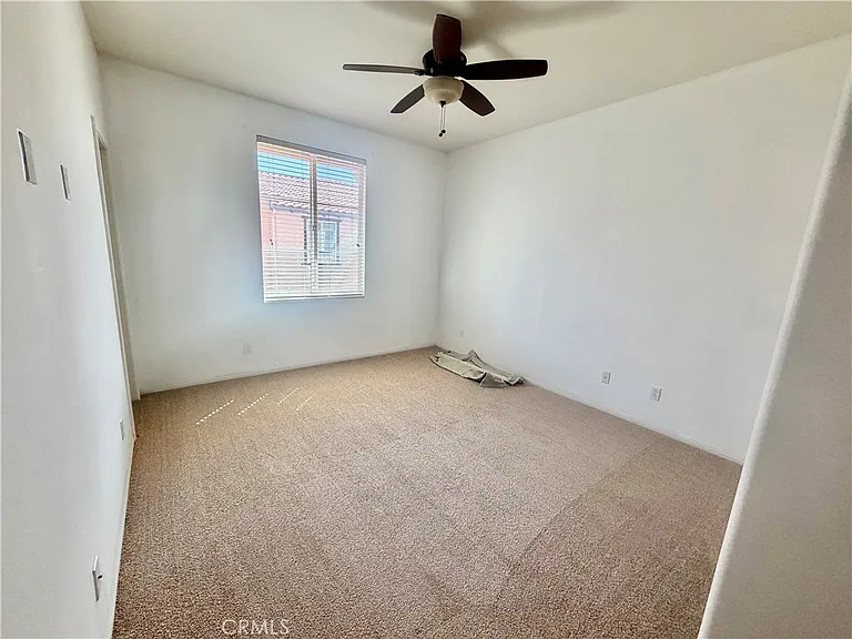 6 Quinn Way — Photo 13