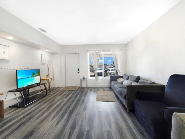 3071 NW 186th Ter, Miami Gardens, FL 33056