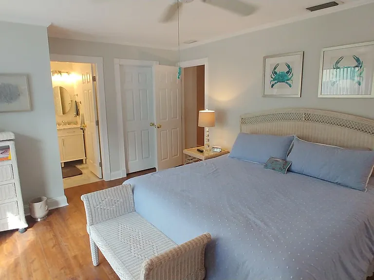 17042 Traverse Cir — Photo 21