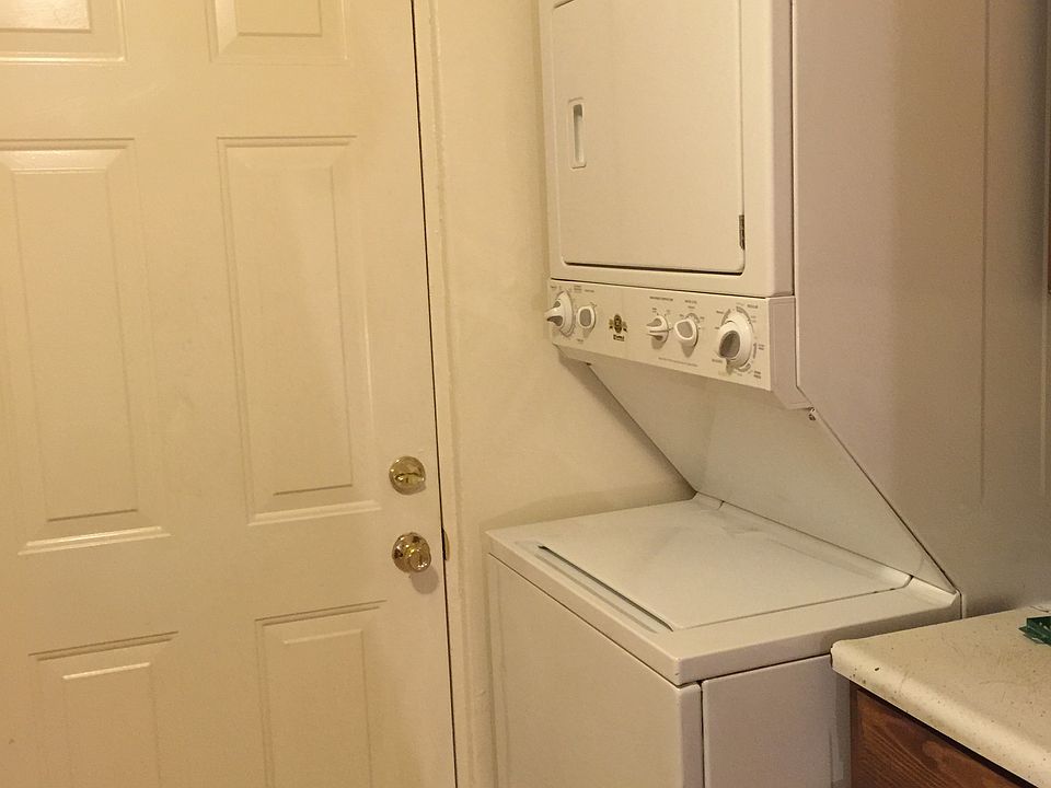 1st image of 1632 Thelma Ln