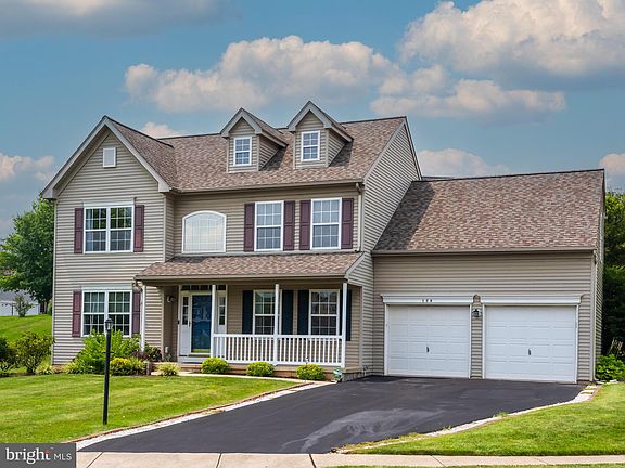 2nd image of 126 Turnberry Dr