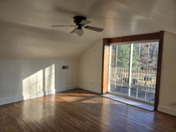 2nd image of 120 W Street Rd