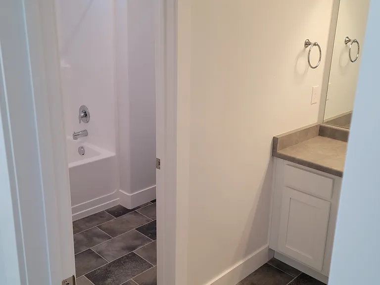 487 N 325 W — Photo 6