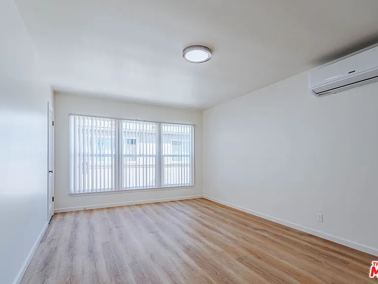 1837 N Normandie Ave #3 — Photo 6
