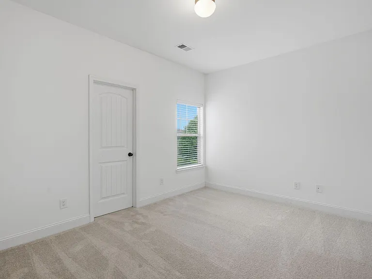 5060 Rialto Way — Photo 19
