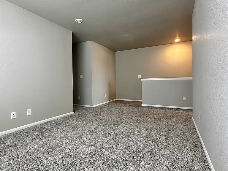 6384 N Lisbon St — Photo 16