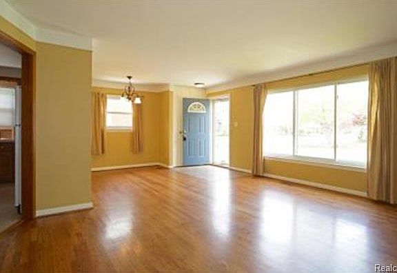 2nd image of 32681 Merritt Dr