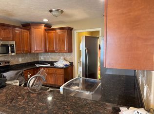 4103 Pump House Ln #1, Bloomington, IL 61705