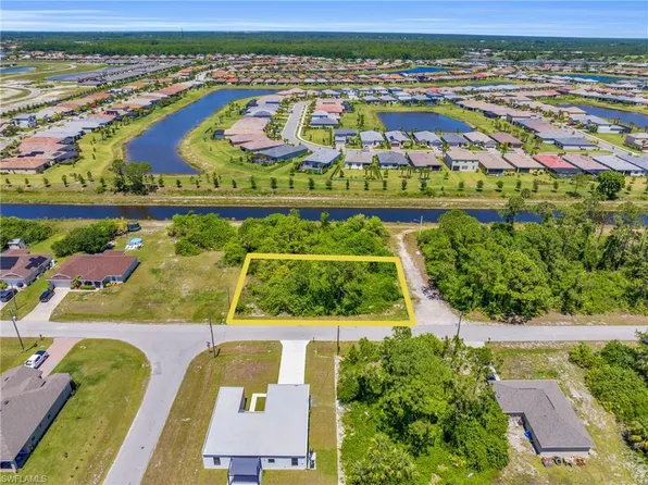 7501 Terry AVE N, LEHIGH ACRES, FL 33971