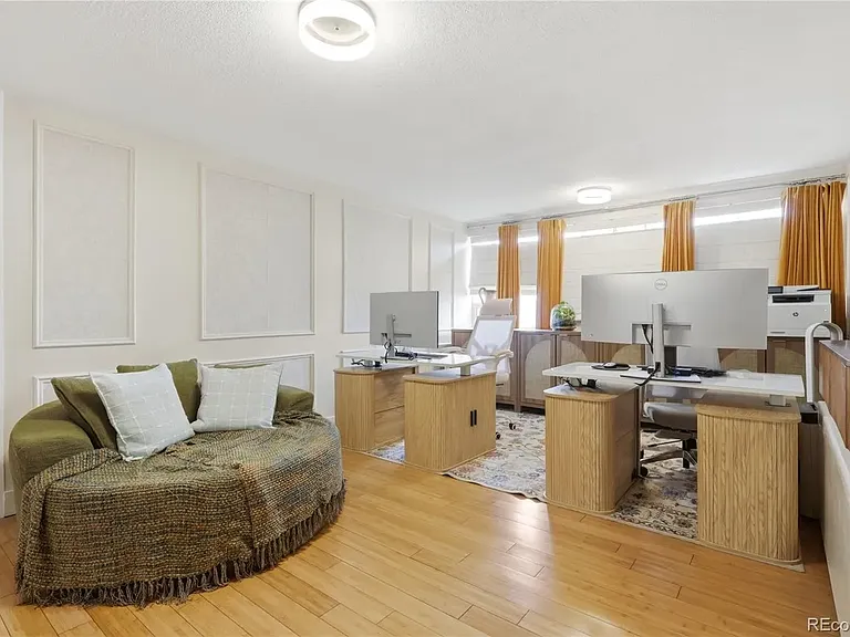 Second large bedroom with two walk-in closets