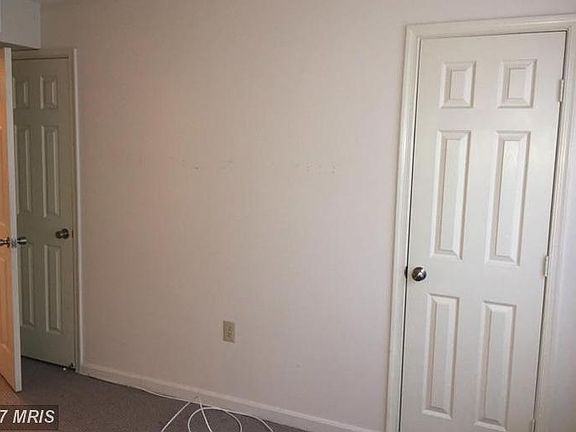 2nd image of 9715 Lake Pointe Ct APT 202