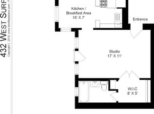 436 W Surf St #2M, Chicago, IL 60657