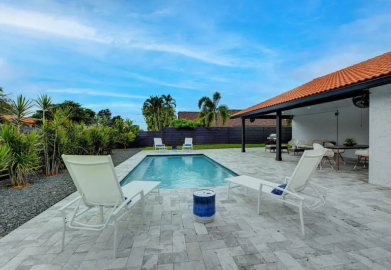 1440 NW 12th Way — Photo 14