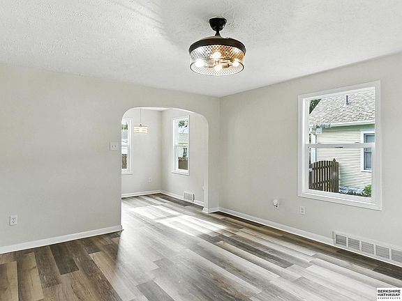 4th image of 1824 N Union St
