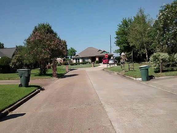 4th image of 1209 Meadowridge Dr